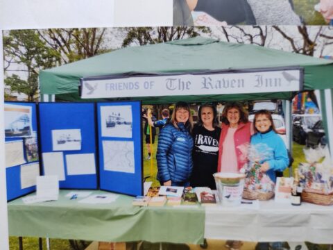 Community Day 2022 Cllr Smith with save the Raven group.