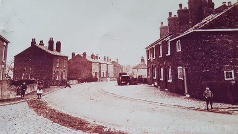 Platt Lane (Warrington Road) (1)